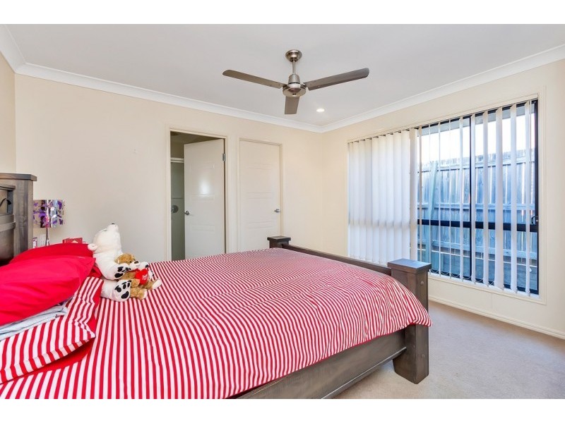 79 Dornoch Crescent, Raceview QLD 4305