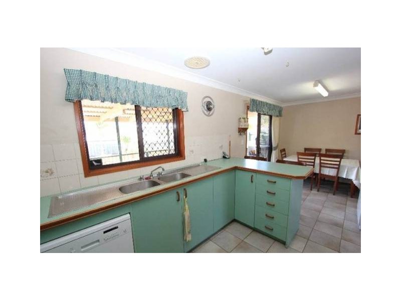 62 Deebing Creek Road, Yamanto QLD 4305