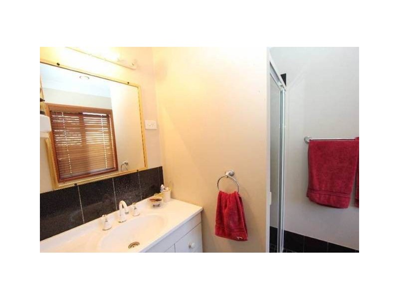 62 Deebing Creek Road, Yamanto QLD 4305