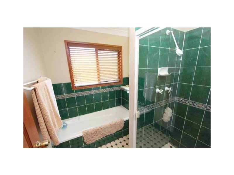 62 Deebing Creek Road, Yamanto QLD 4305