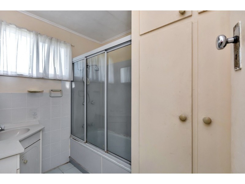 132 Wildey Street, Raceview QLD 4305