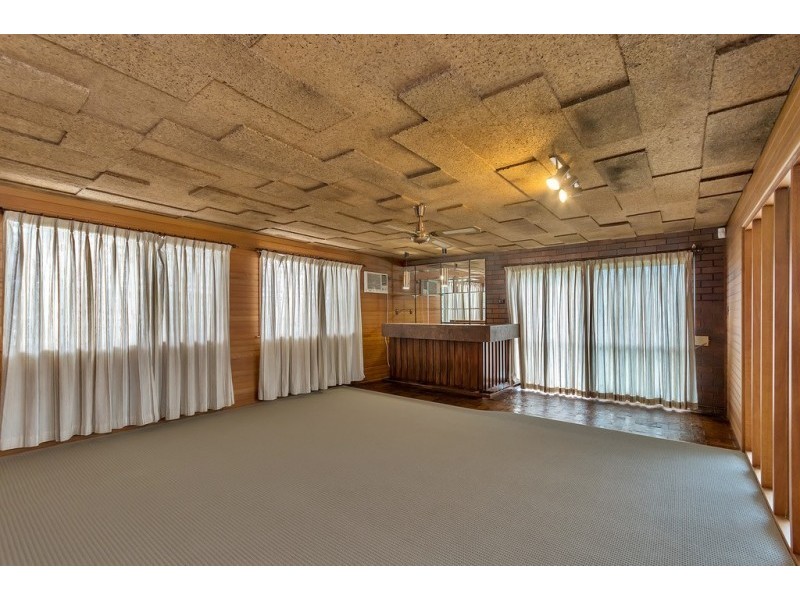 35 Edwards Street, Flinders View QLD 4305