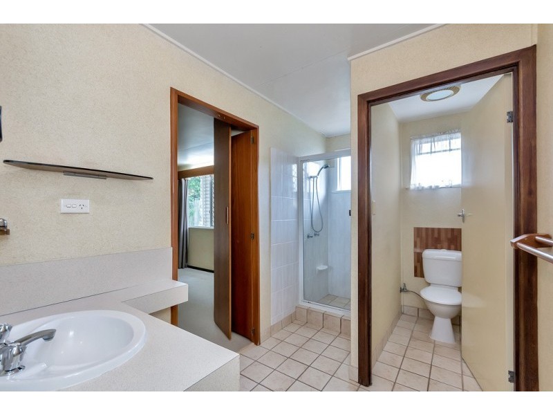 35 Edwards Street, Flinders View QLD 4305