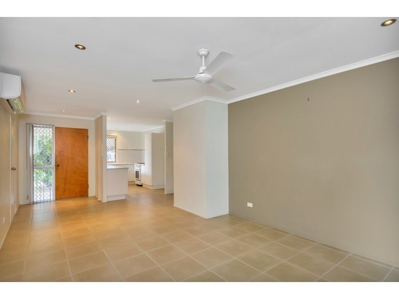 1/1a Joyce Street, East Ipswich QLD 4305