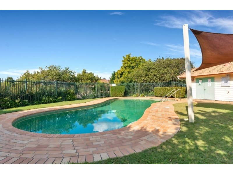 1/1a Joyce Street, East Ipswich QLD 4305