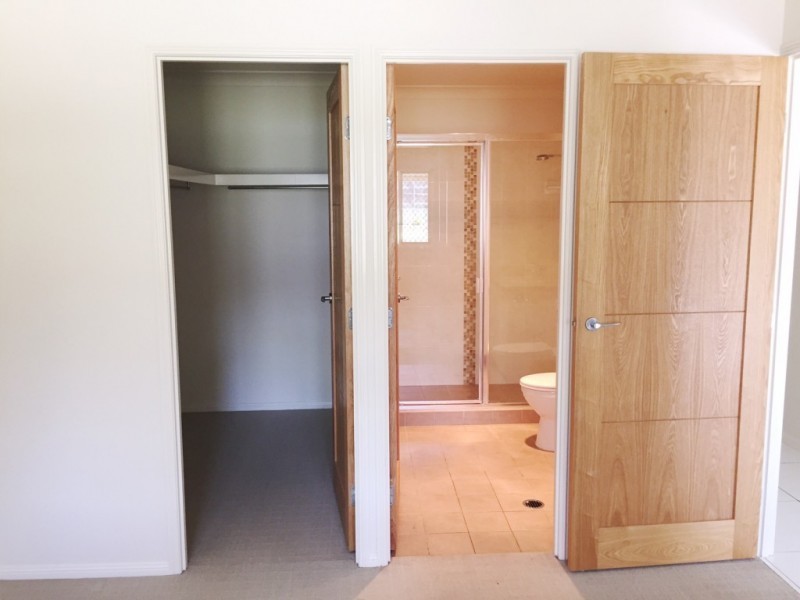 1/11 Galah Street, Churchill QLD 4305