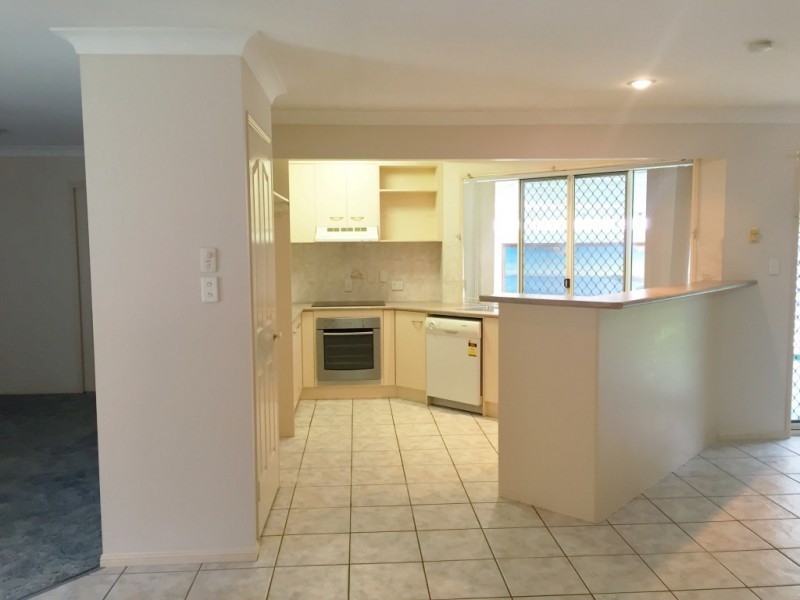 106 Jacana Crescent, Flinders View QLD 4305
