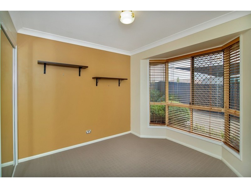 2/35 Kingston Drive, Flinders View QLD 4305