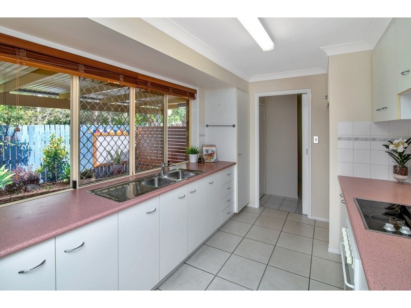 2/35 Kingston Drive, Flinders View QLD 4305