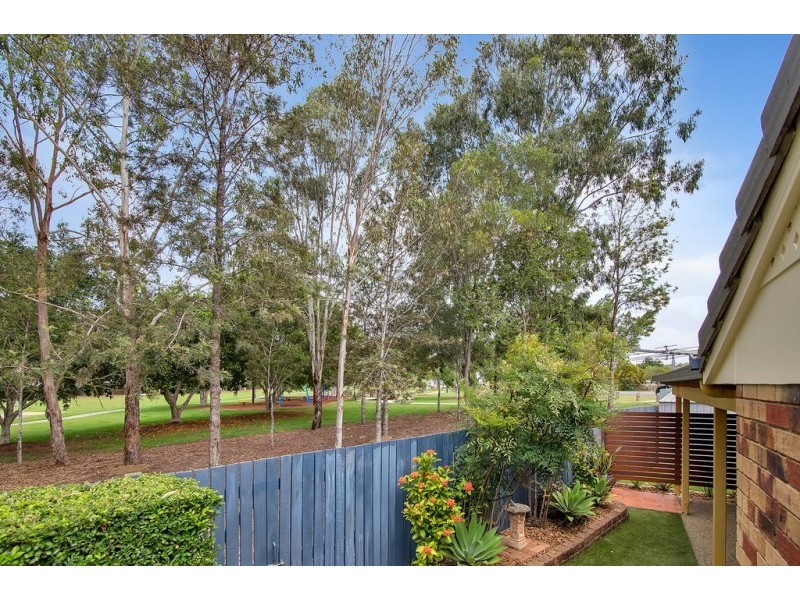2/35 Kingston Drive, Flinders View QLD 4305