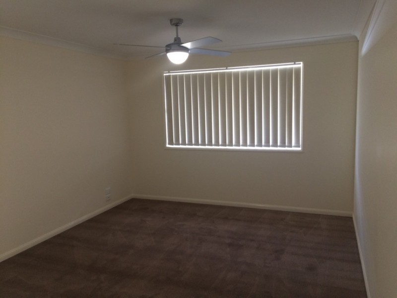 5 Lomandra Street, Deebing Heights QLD 4306