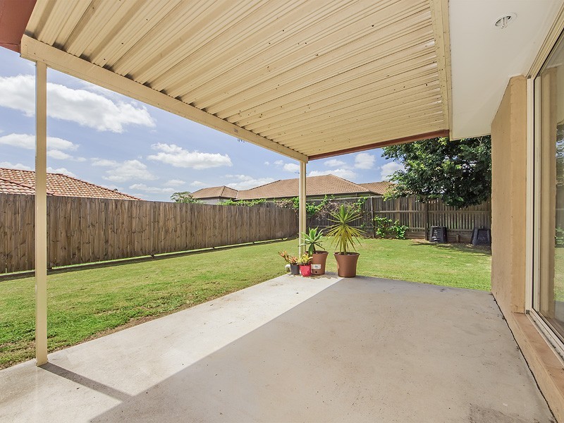105 Anna Drive, Raceview QLD 4305