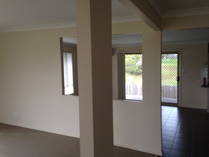 20 Waratah Court, Yamanto QLD 4305