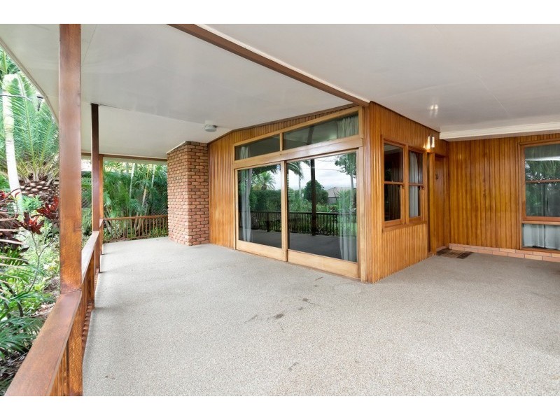 35 Edwards Street, Flinders View QLD 4305