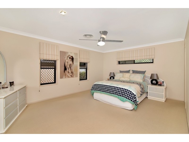 28 Mellor Place, Brassall QLD 4305