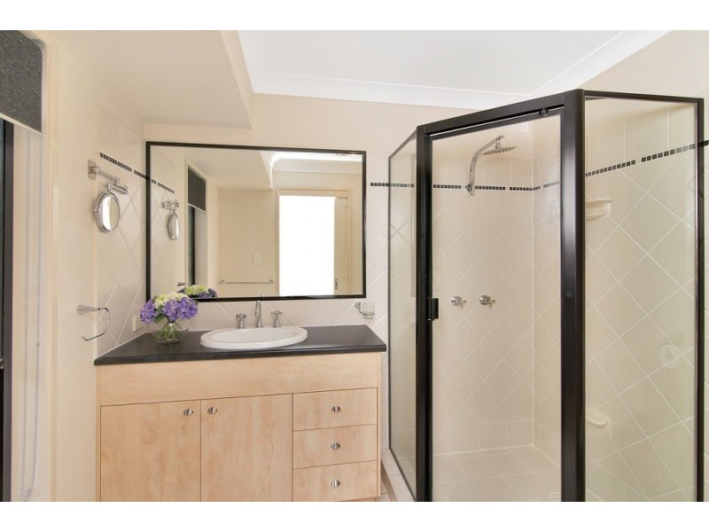 28 Mellor Place, Brassall QLD 4305
