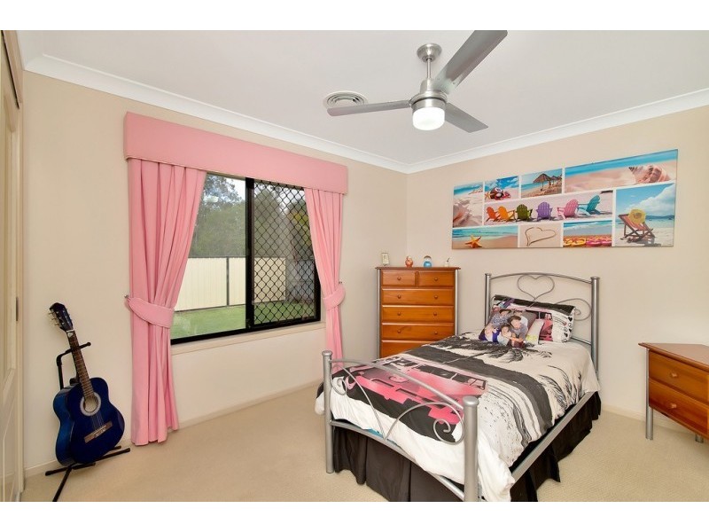 28 Mellor Place, Brassall QLD 4305