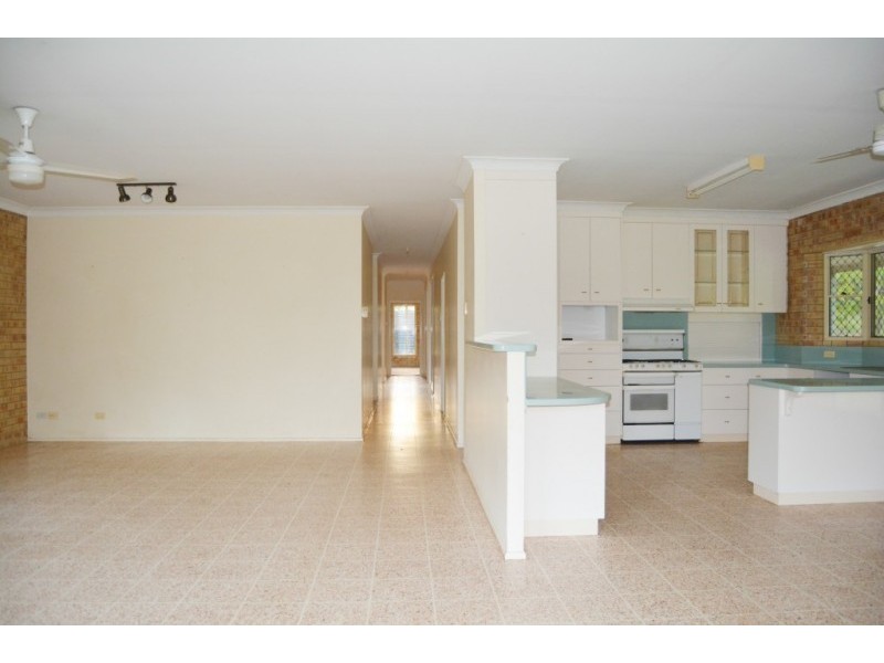 825 Esk-Hampton Road, Redbank Creek QLD 4312