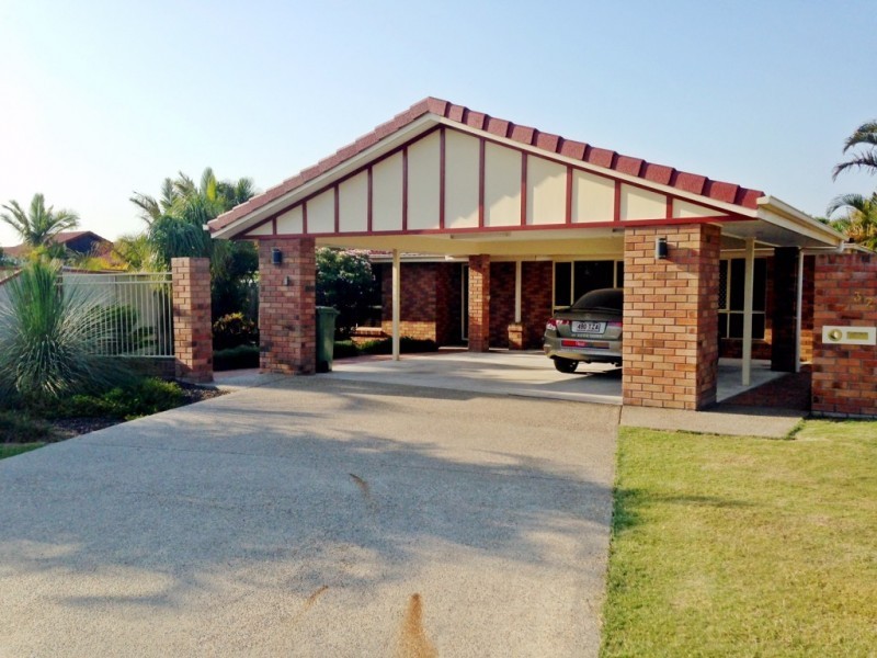 32 Cowley Drive, Flinders View QLD 4305