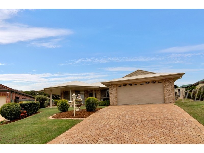 21 Magnolia Place, Flinders View QLD 4305