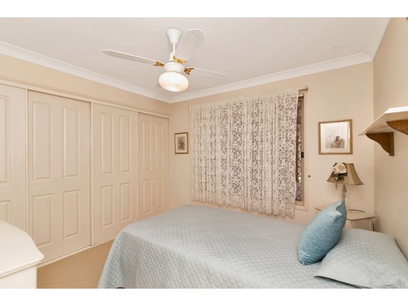 21 Magnolia Place, Flinders View QLD 4305