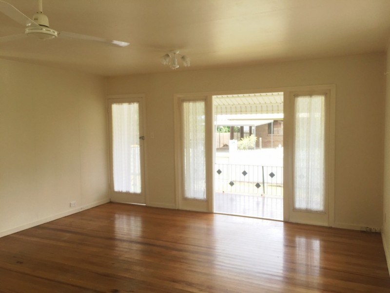 1 Churchill Street, Churchill QLD 4305