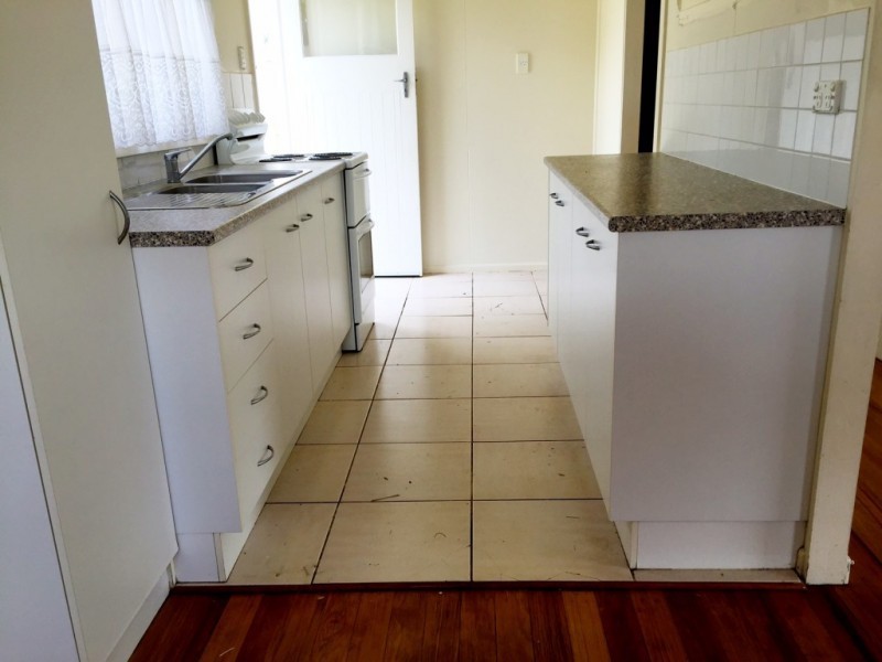 1 Churchill Street, Churchill QLD 4305