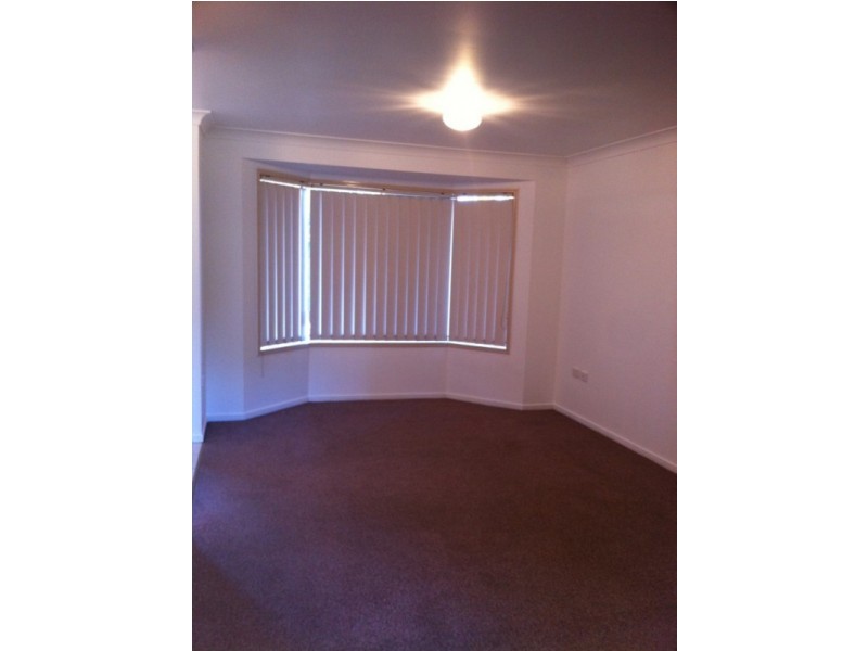 2 Morris Street, Flinders View QLD 4305