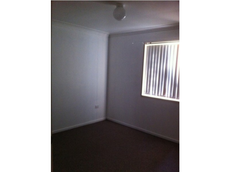 2 Morris Street, Flinders View QLD 4305