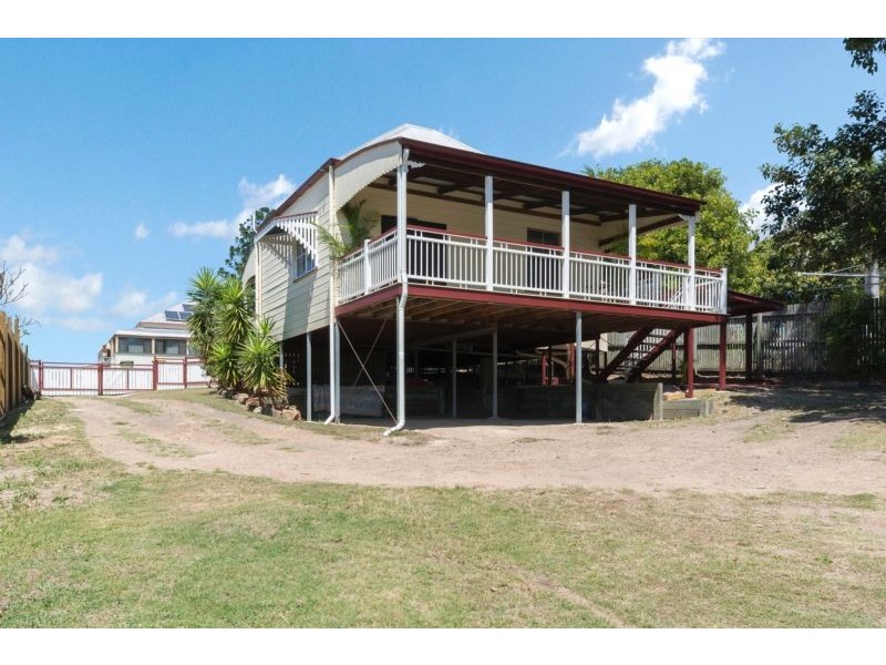 8 Hill Street, North Ipswich QLD 4305