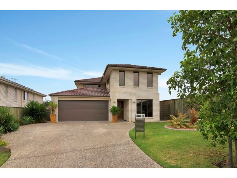 1 Azure Court, Deebing Heights QLD 4306