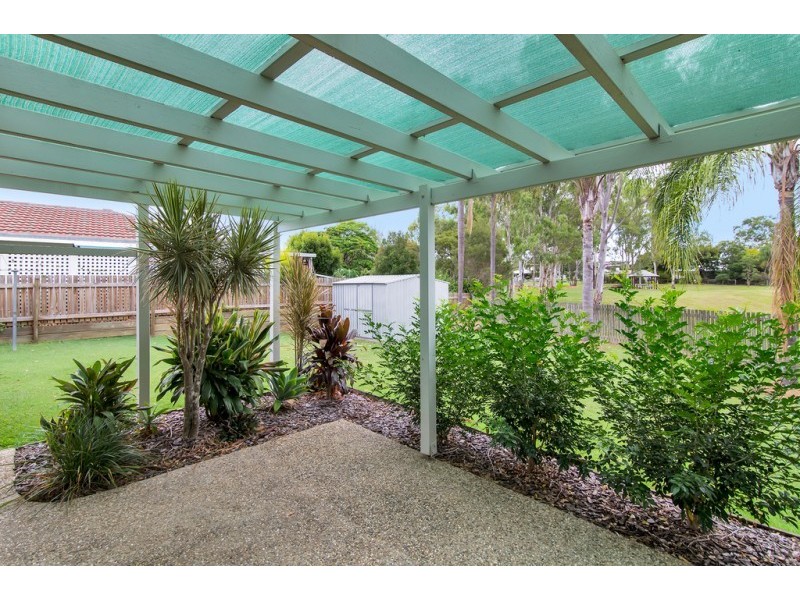 8 Leysdown Court, Yamanto QLD 4305