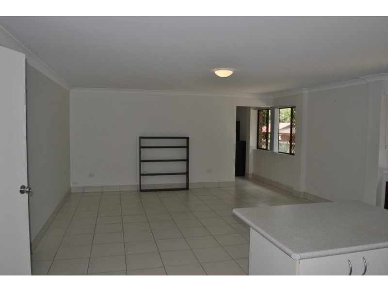 76 Simmons Road, North Ipswich QLD 4305