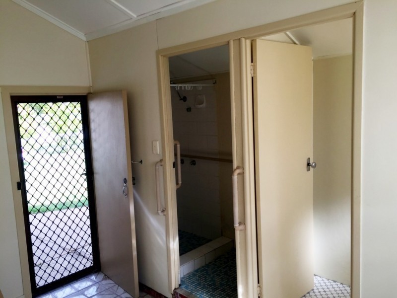 8 Greenham Street, Raceview QLD 4305