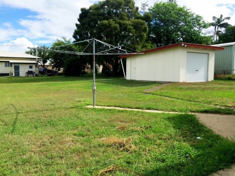 8 Greenham Street, Raceview QLD 4305