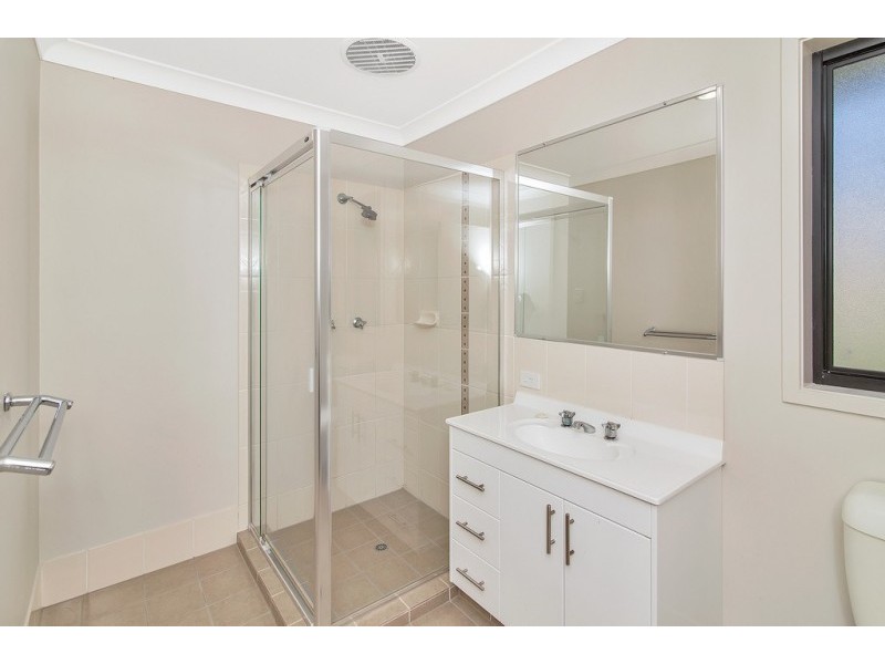 13 Brighton Street, Raceview QLD 4305