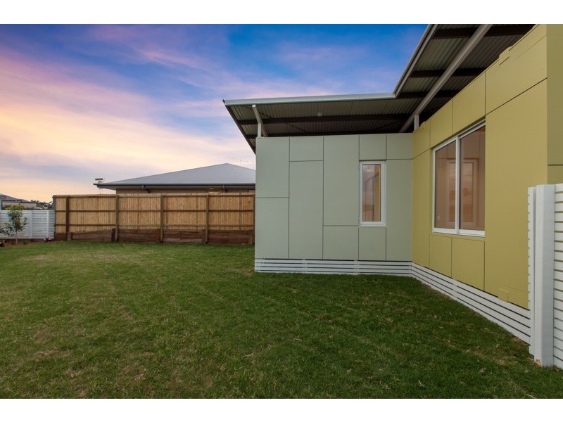 6 Hyperno Close, Raceview QLD 4305