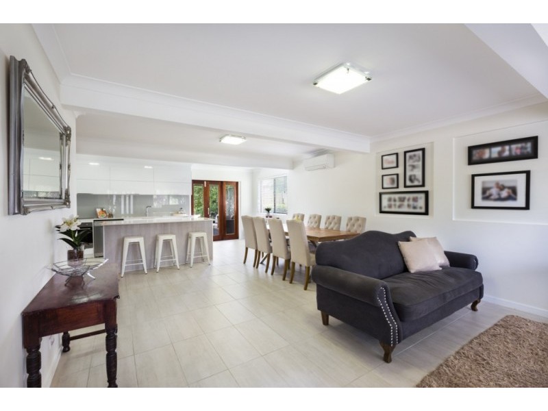 3 Lance Drive, Flinders View QLD 4305