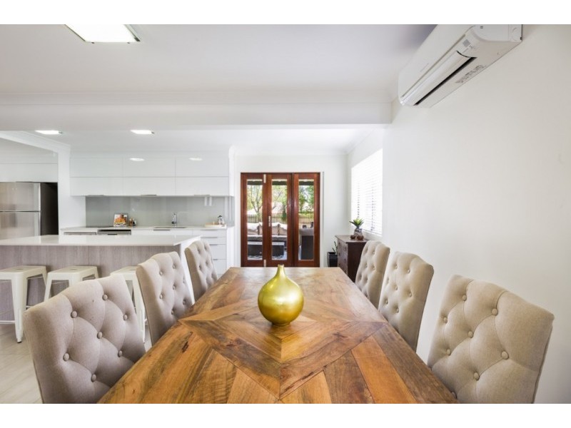 3 Lance Drive, Flinders View QLD 4305