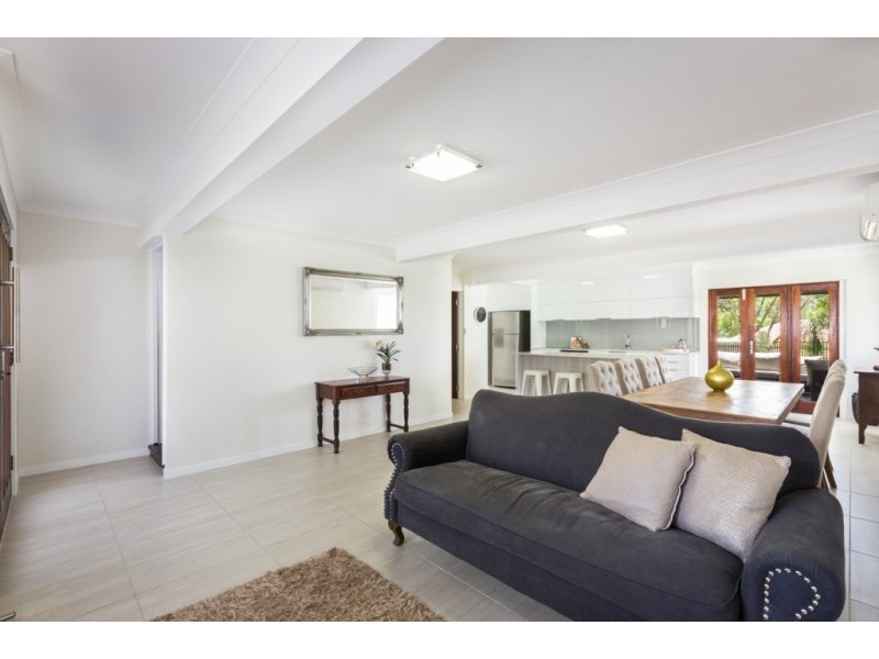 3 Lance Drive, Flinders View QLD 4305