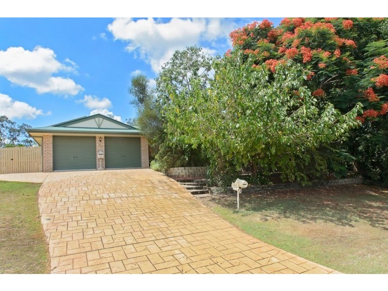 52 Sandalwood Drive, Yamanto QLD 4305