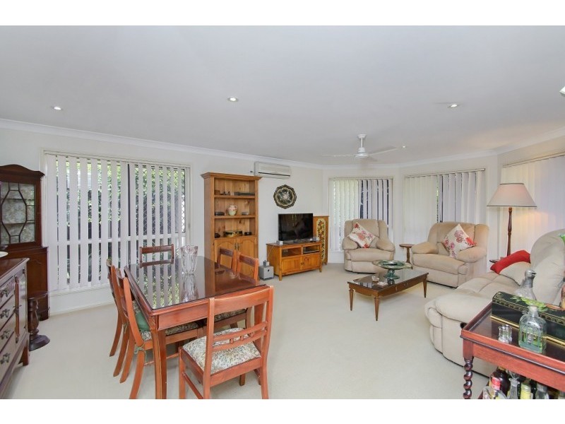 52 Sandalwood Drive, Yamanto QLD 4305