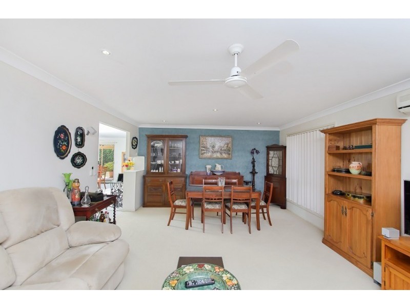 52 Sandalwood Drive, Yamanto QLD 4305