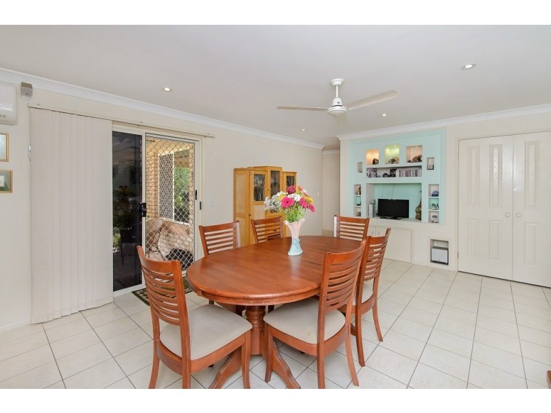 52 Sandalwood Drive, Yamanto QLD 4305