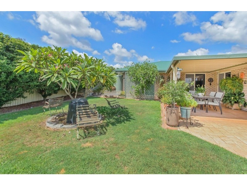 52 Sandalwood Drive, Yamanto QLD 4305
