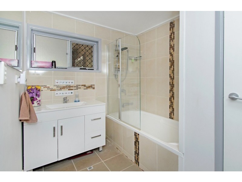 21 Luckie Crescent, Tivoli QLD 4305