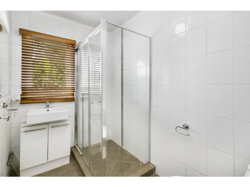 34 Robertson Raod, Eastern Heights QLD 4305