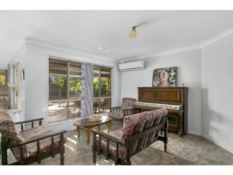 43 Pearse Drive, Brassall QLD 4305