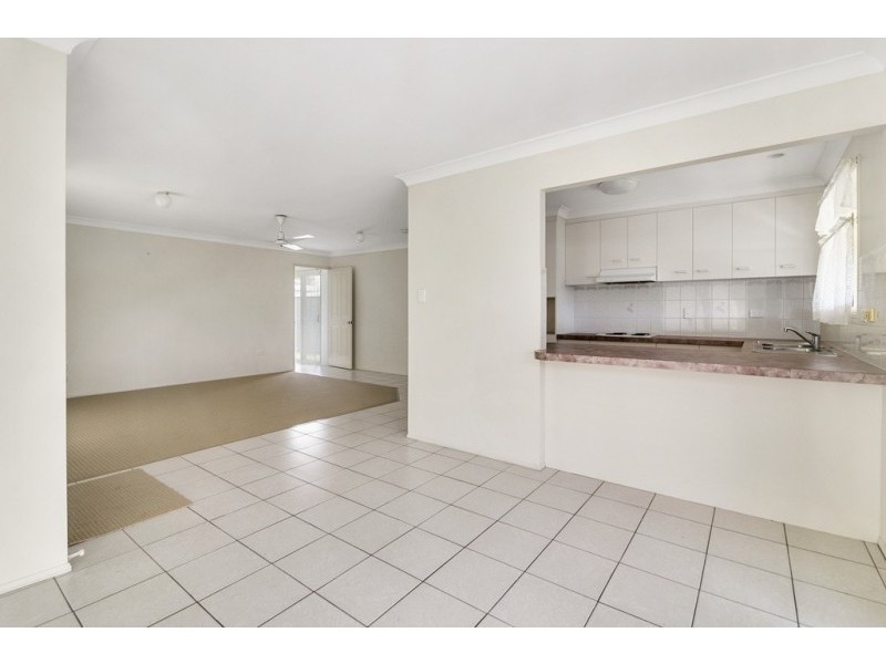 1 Redwood Place, Yamanto QLD 4305