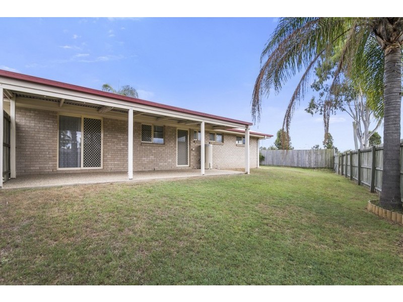 1 Redwood Place, Yamanto QLD 4305